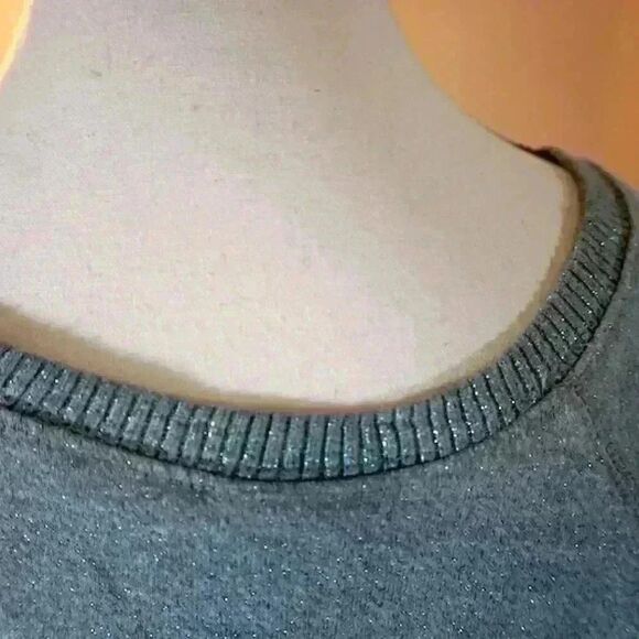 Disney Frozen Elsa Crop Top Sweater, Size M - Picture 12 of 13